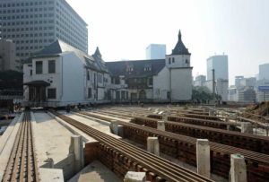 赤坂プリンスホテル　曳家